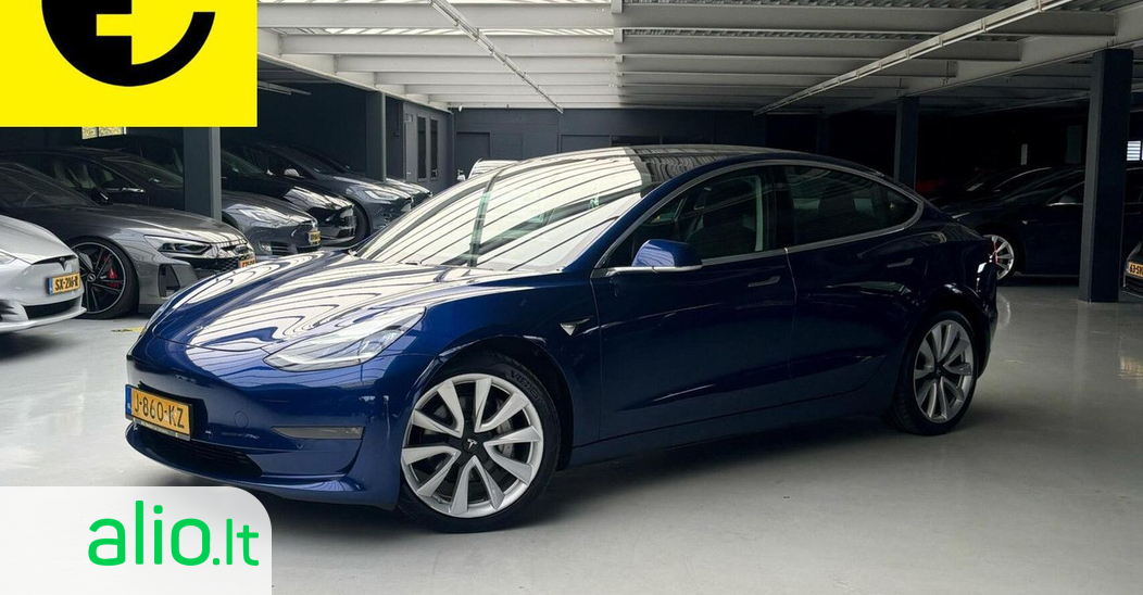 Tesla Model 3 | Alio.lt